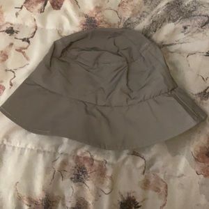Reflective bucket hat